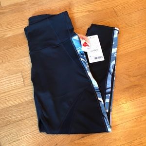 Athleta Marble Precision 7/8 Tight - M - New